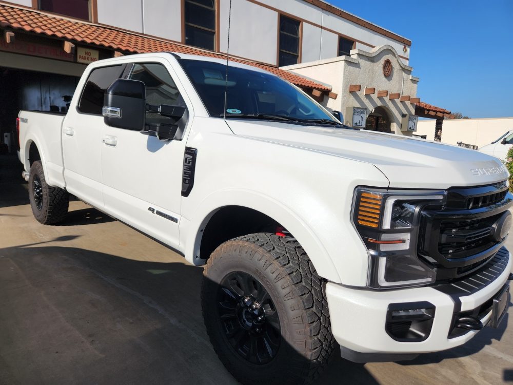 White Ford F-250 Platinum after detailing